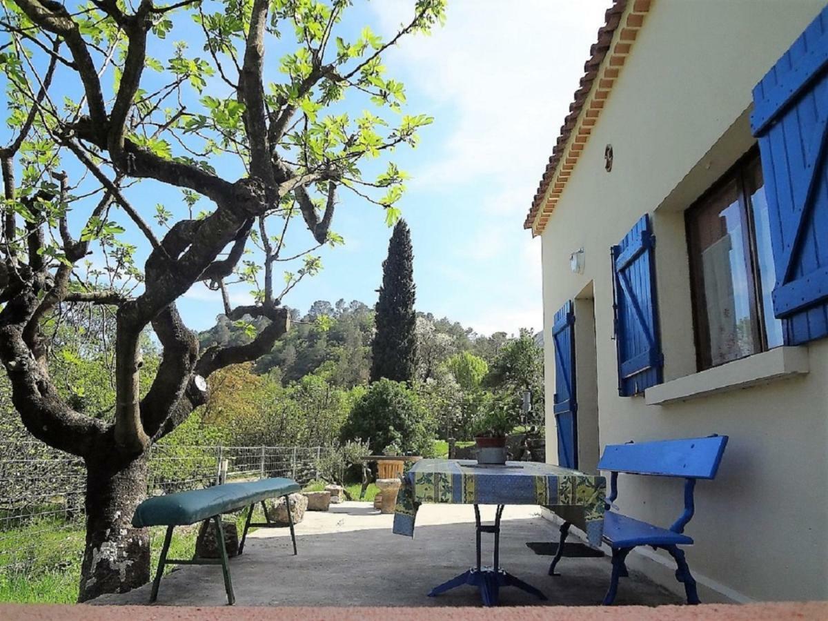 Cottage provençal Belgentier Exterior foto